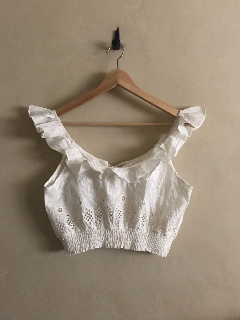 White Ruffled Eyelet Crop Top - Picture 2 of 8